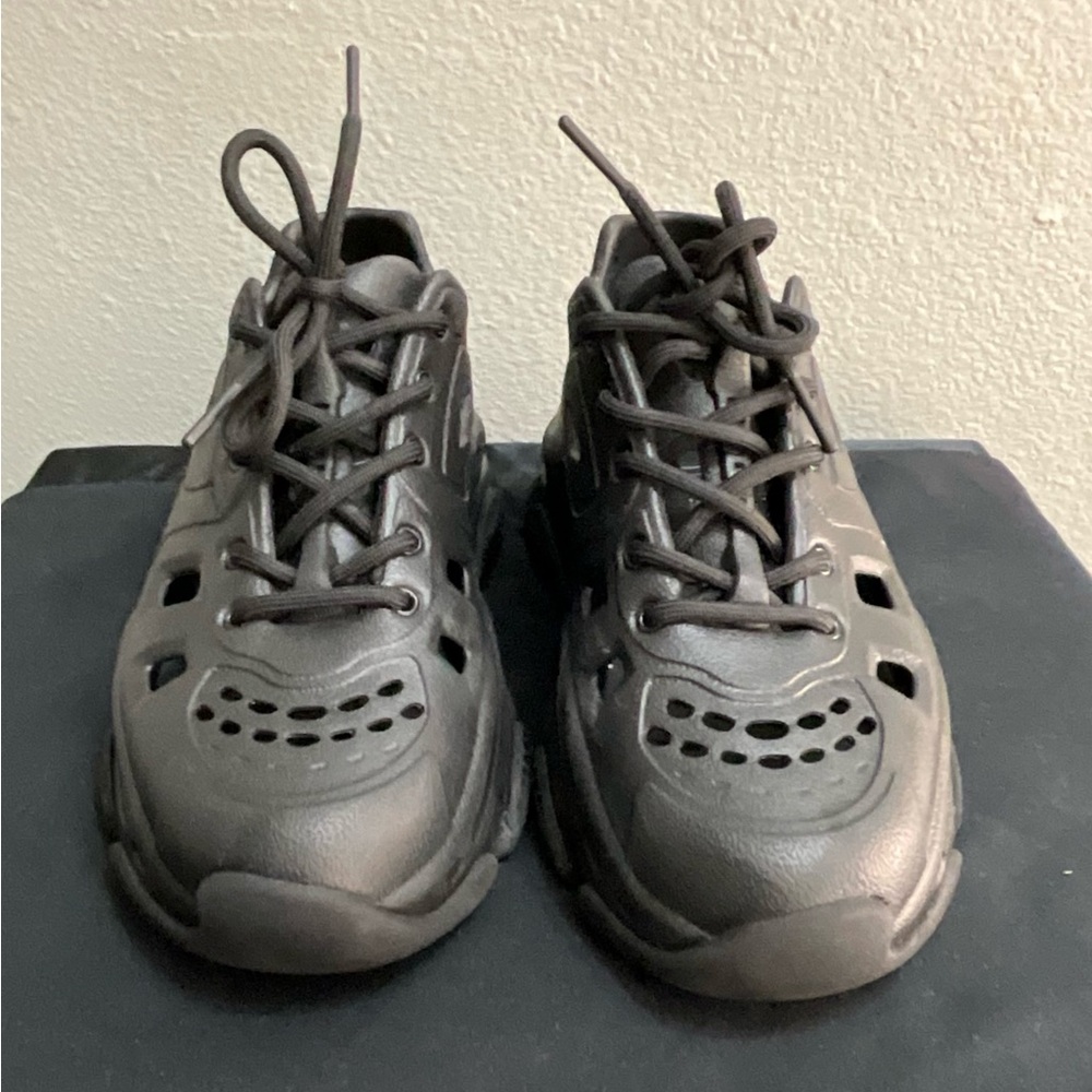 Steve Madden Black Athletic Shoes
